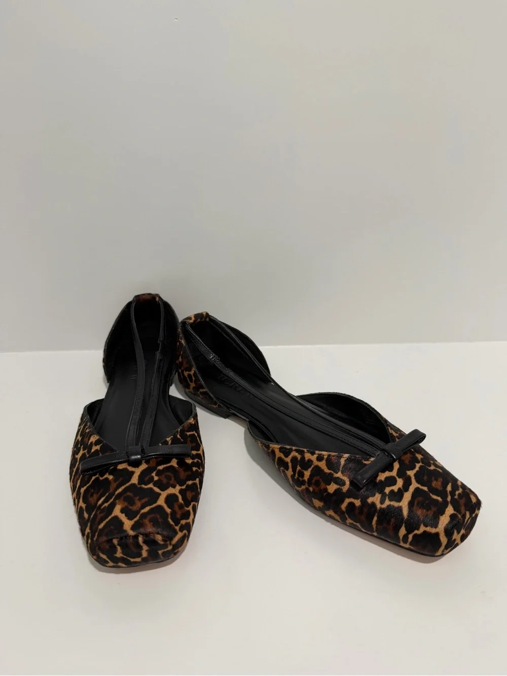 NEW J.Crew Quinn Cutout Ballet Flats in Leopard print Calf hair size 8 CP062